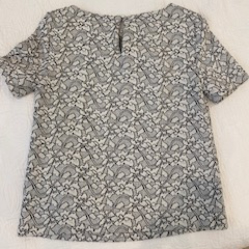 Philosophy Women's Black and White Floral Top